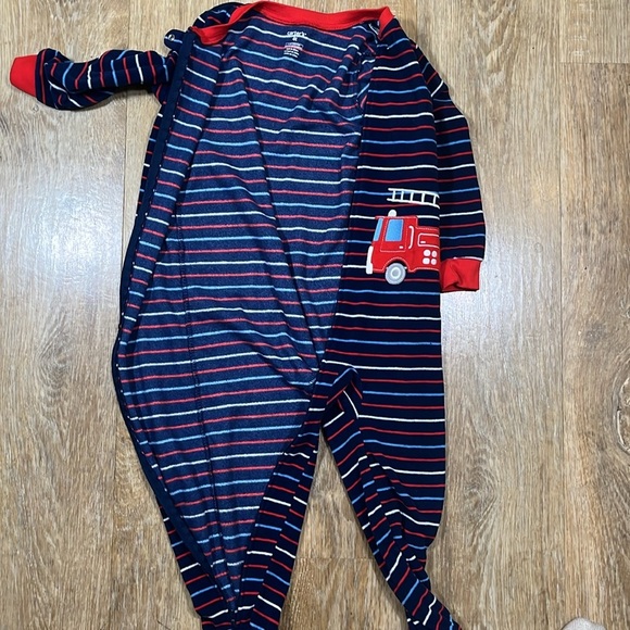 Carter's 4T Onesie Footie Pajamas Pjs Fleece Warm Winter Zip Up EUC - Lot of 2 - Picture 7 of 15
